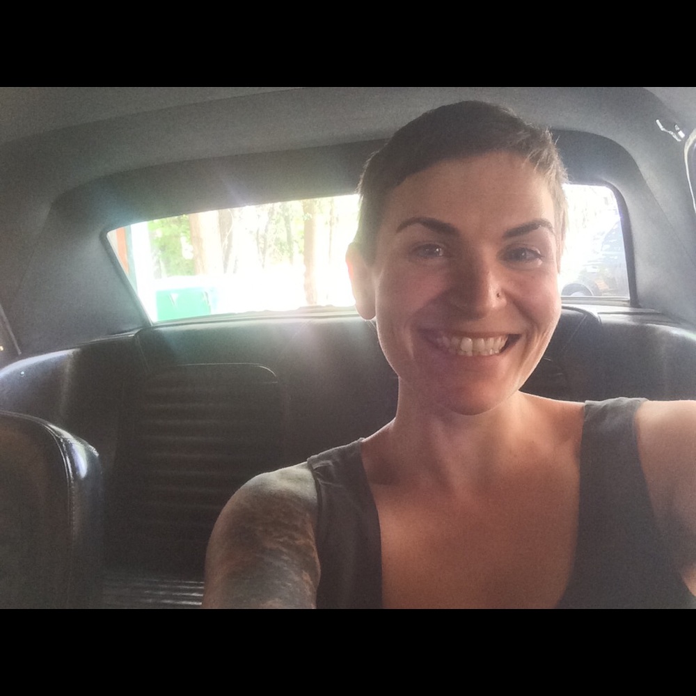 Meet your Posher, Emily